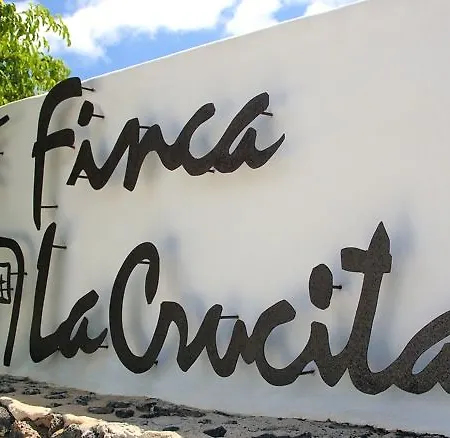 Finca La Crucita Otel Haría
